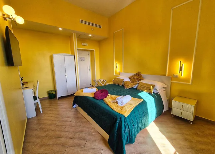 Residenze Serventi Longhi Рим