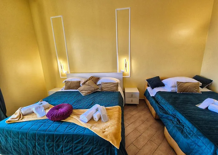 Residenze Serventi Longhi Гостевой дом Рим