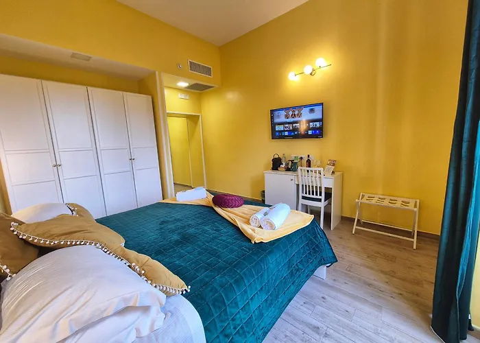 Residenze Serventi Longhi Рим