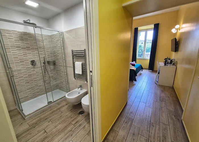 Residenze Serventi Longhi Гостевой дом Рим